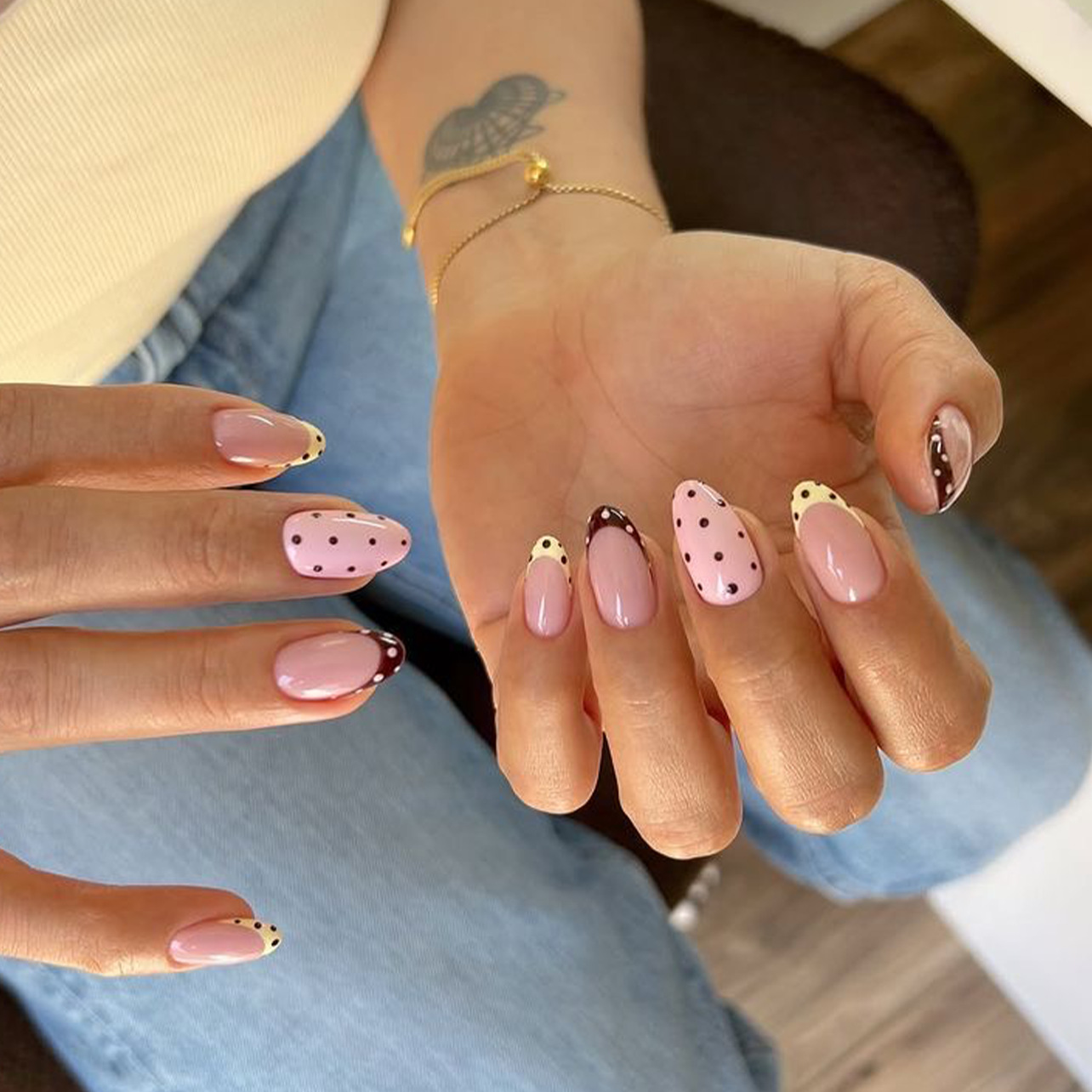 Nail Art Pink - 24 stuks amandelvormige kunstnagels sets met