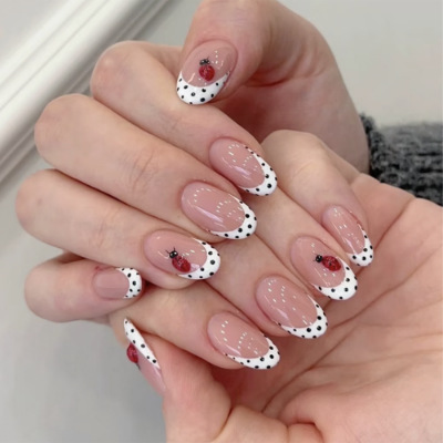 24 stuks amandelvormige kunstn - Nail Art Pink recensie en prijs